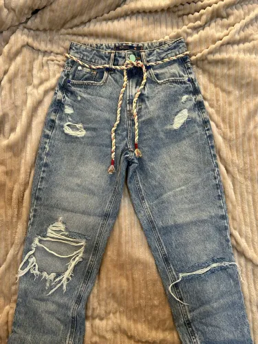 Calça mom tam 34