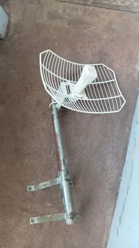 Vende-se antena de Internet 