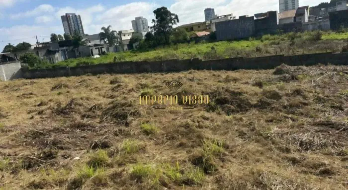 Terreno á Venda no Bairro Jardim Marcato em Suzano - SP