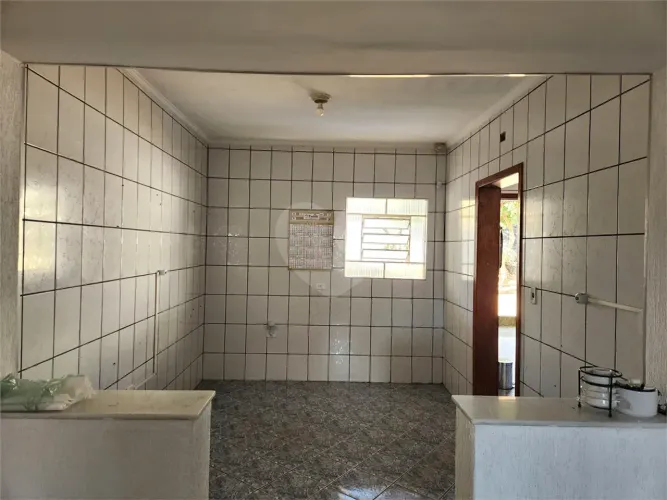Casa A venda em Póa - 102m²