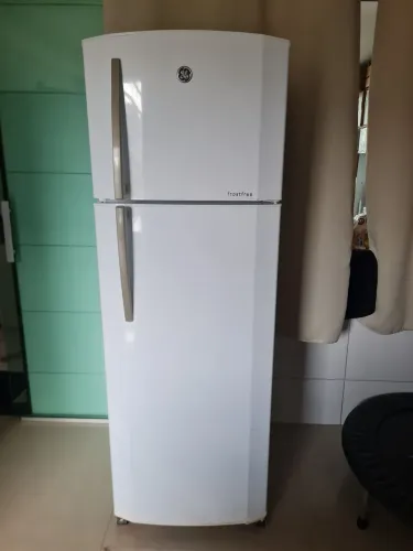 GELADEIRA GE FRISTFREE 390 LITROS
