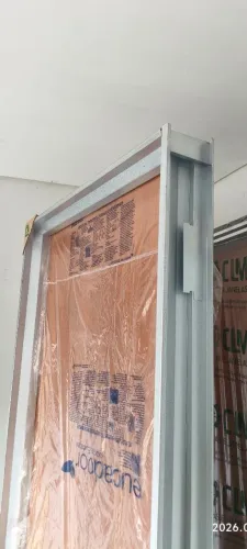 Porta 60x210cm batente largo 12cm