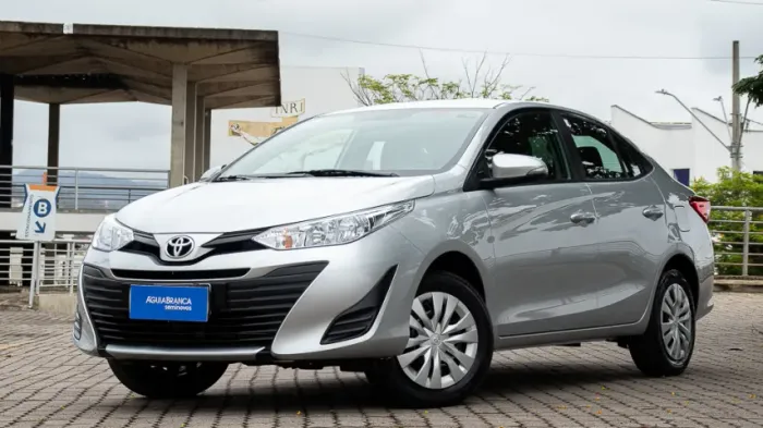 Toyota Yaris XL Live Sedan 1.5 Flex 16V 4P AUT 2022