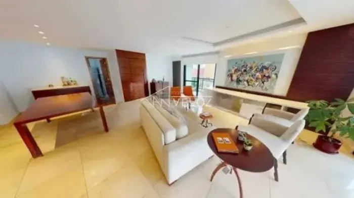 Apartamento - Padrão / Residencial / Lagoa