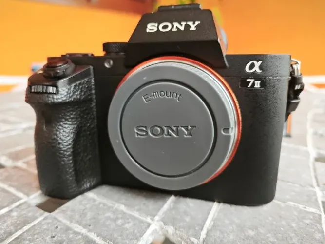 Câmera Sony A7 II Full Frame (Só corpo)
