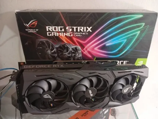 RTX 2080 Ti Rog Strix, 11GB, *Analiso troca em placa inferior com volta.