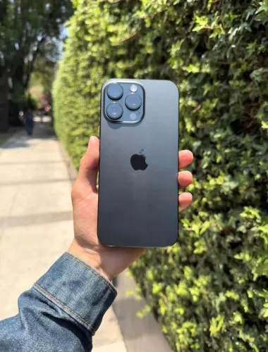iPhone 15 Pro Max Black 256GB - SEMI-NOVO