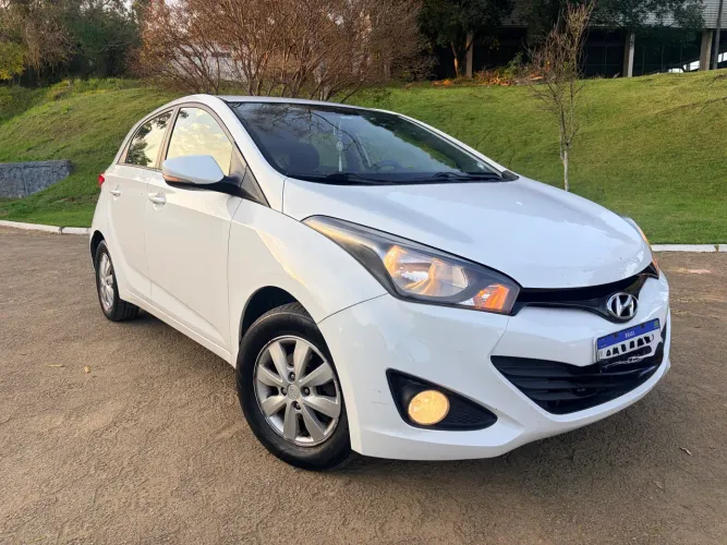 Hyundai HB20 C.style/c.plus 1.6 Flex 16V Aut. 2014