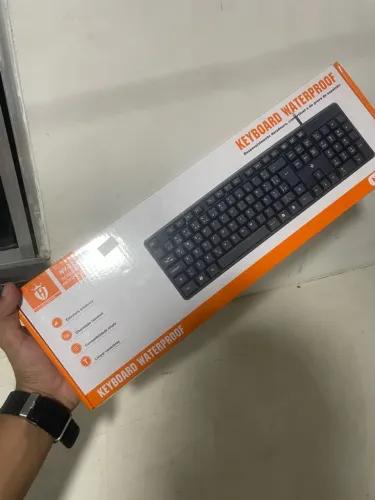Teclado genérico básico