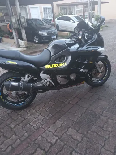 Suzuki 750 barbada