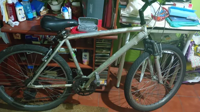 Estou vendendo minha bicicleta