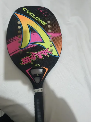 Beach Tennis - Raquete pronta para uso