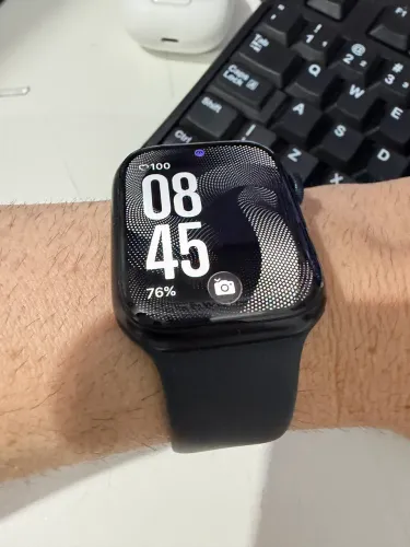 Vende se Apple Watch series 9 45mm