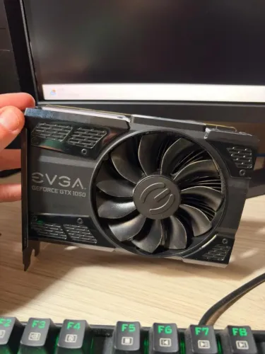 Placa de Vídeo EVGA GeForce GTX 1050 2GB