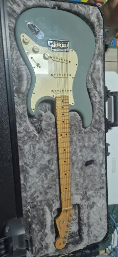 Guitarra Americana Fender stratocaster