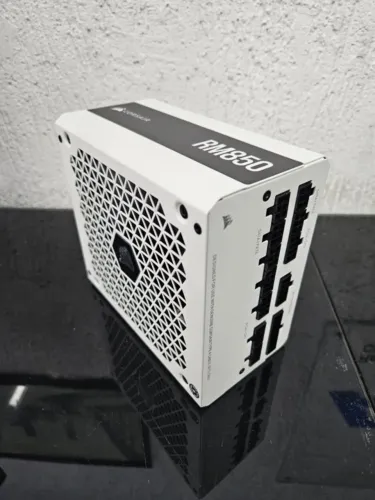 Fonte Corsair Rm Series Rm850 White 80 Plus Gold