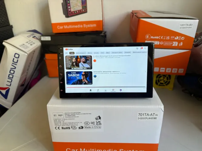 Multimídia Android 7P 2ram 32g YouTube Netflix Wi-Fi waze Bluetooth carplay