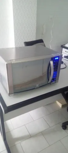 Forno de Micro-ondas Eletrolux MEC 41