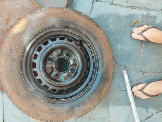 Vendo estepe usado de Fusca 
