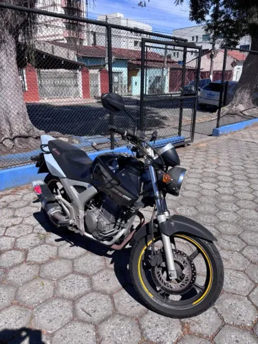 Cbx 250 twister 2006