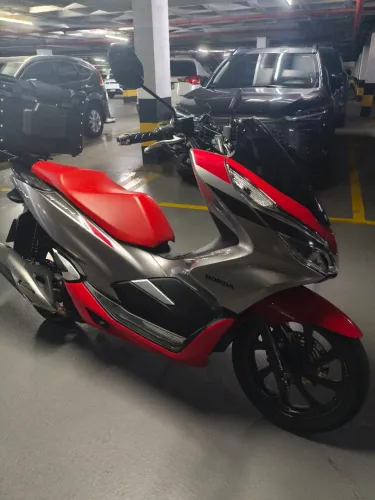 PCX sport 2019 vermelha