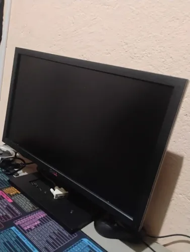 Monitor 22p Full HD 