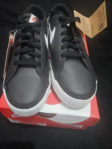 Tênis Nike Court Legacy novo 