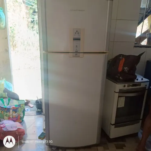 Vendo geladeira Brastemp usada ..