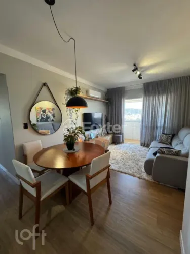 Apartamento à venda Rua Santo Antônio, Barreiros - São José