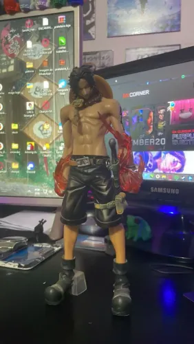 Action Figure Ace