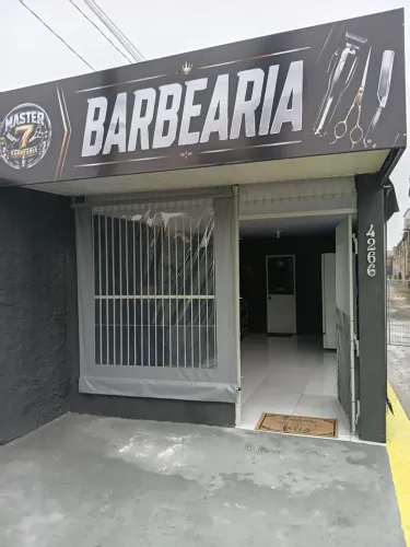 Barbearia completa funcionando..15.000 reais
