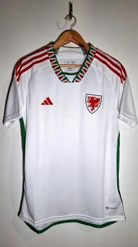 Camisas Futebol a pronta entrega - Leia o anúncio 