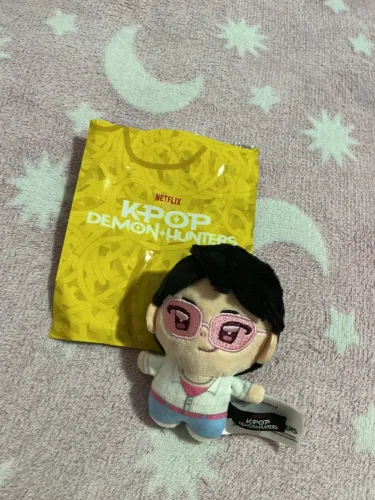Pelúcia Jinu Guerreiras do Kpop