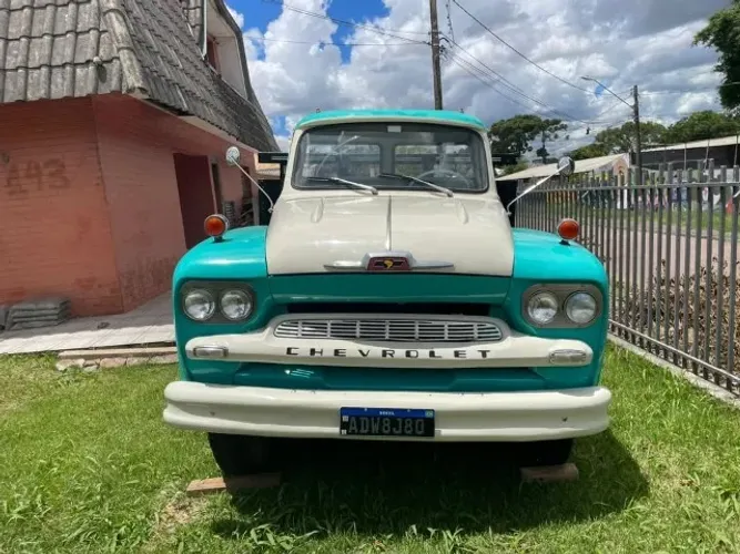 Caminhão Chevrolet C60