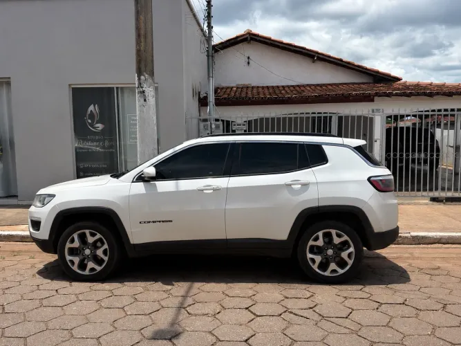 Jeep Compass Longitude 2.0 4X4 Dies. 16V Aut. 2019