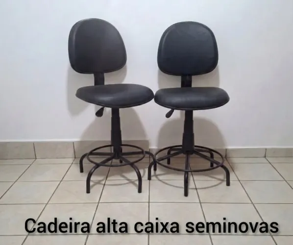 Cadeira caixa alta(Valor individual)
