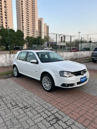 Volkswagen Golf Sportline 1.6 MI Total Flex 8V 4P 2014