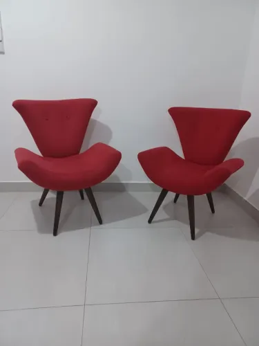 Poltronas Decorativas Vermelhas Estilo Moderno