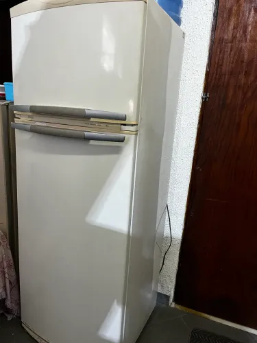 Geladeira Brastemp 220v