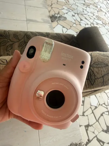 Câmera Instax mini 11