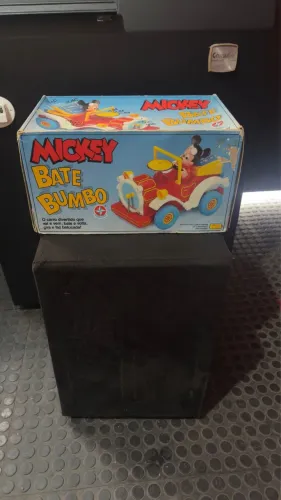 Brinquedo antigo estrela mickey