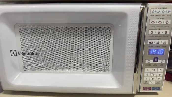 Micro-ondas Electrolux 34 Litros - Excelente Estado