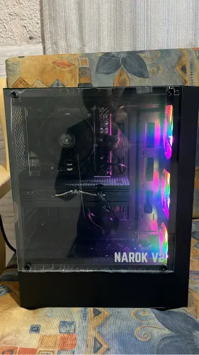 PC GAMER NAROK V2