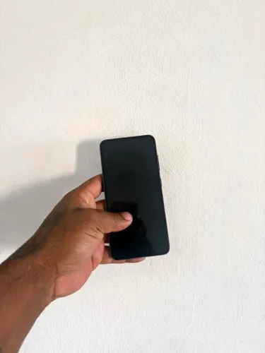 S23 - 256GB - Sem detalhes Com marcas de uso