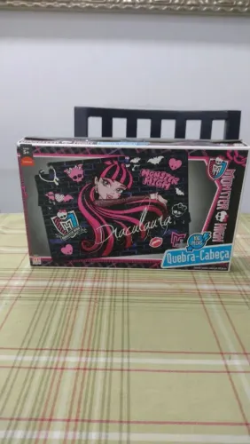Quebra-cabeça Monster High Draculaura Lacrado
