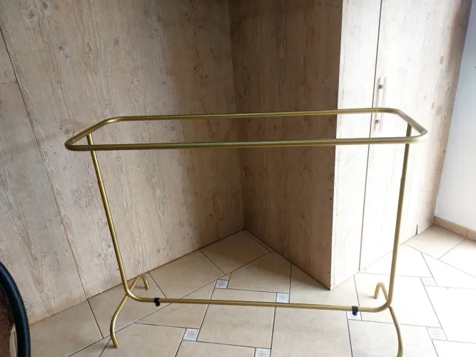 Móveis loja roupa
