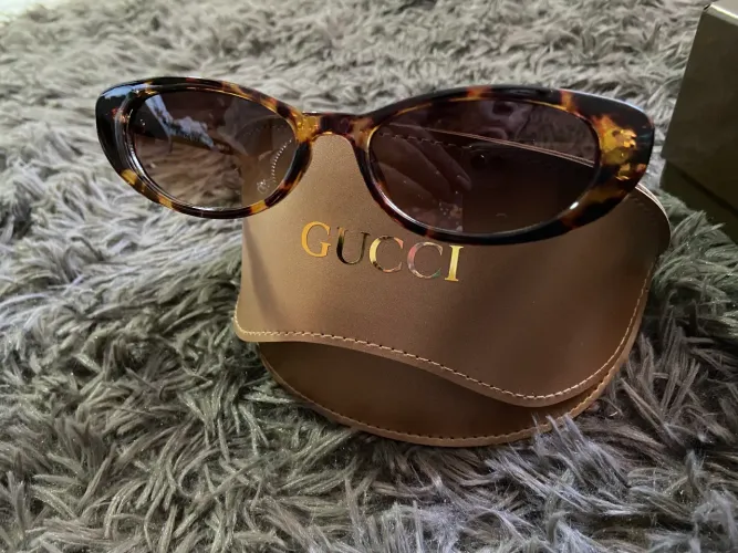 Oculos gucci