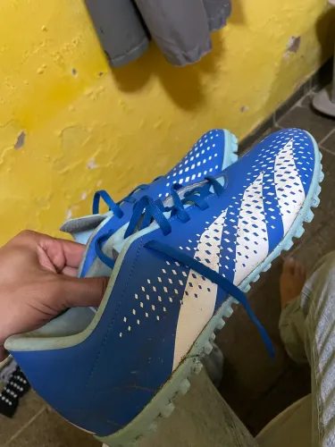 Chuteira Nike mercurial nova