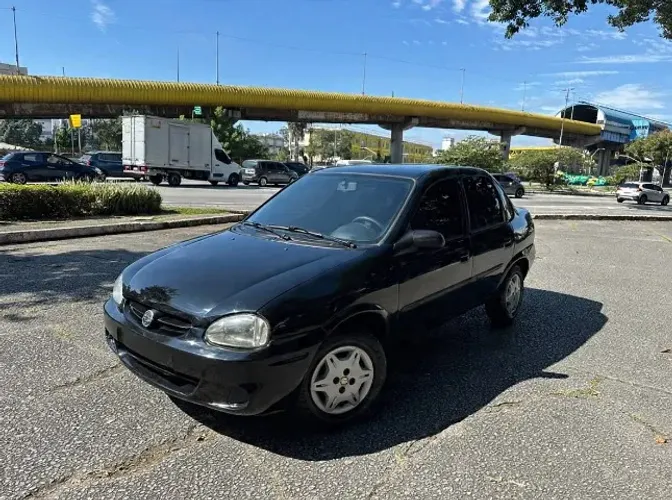 Chevrolet Corsa Sedan 1.0 MPFI 8V 71cv 4P 2004