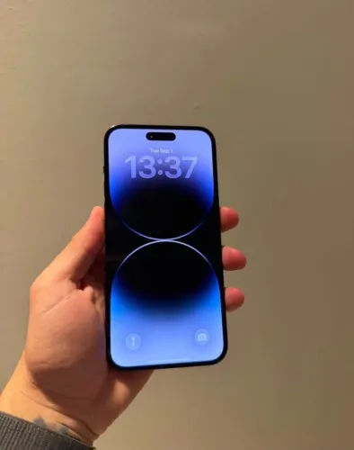 Vendo iPhone 14 Pro Max.
